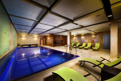 Vstup do wellness pro 2 osoby na 120 min + 50 min privátní whirlpool